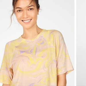 Fabletics Loveday Short-Sleeve Raglan Tee